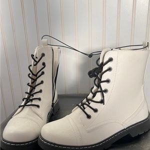 Arizona White Lace Up Combat Boots with Memory Foam Insole